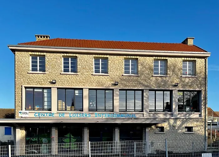 Les Sables D'or Grand Lumineux Bien Equipe 1er Etage Vue Panoramique Sur Campagne Pres Superette, A 600 M Proche Omaha Et Pointe Du Hoc Parking Gratuit, Garage A Disposition Apartmán