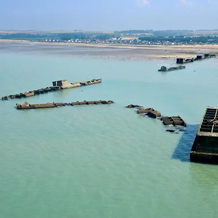 Les Sables D'or Grand Lumineux Bien Equipe 1er Etage Vue Panoramique Sur Campagne Pres Superette, A 600 M Proche Omaha Et Pointe Du Hoc Parking Gratuit, Garage A Disposition